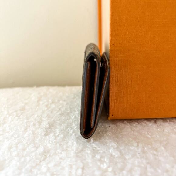 Louis Vuitton Monogram Multicles 4 Key Holder TH0055 - Picture 4 of 8